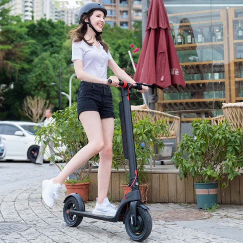 Compact Folding Electric Scooter with Removable Battery and Disc Brakes