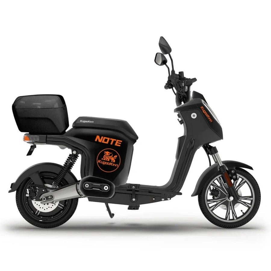 High-Speed Electric Scooter with 800W Motor and 60km Range