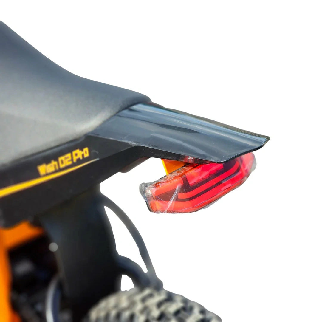 High-Power Electric Dirt Bike with 4000W Peak Power and 60km Range